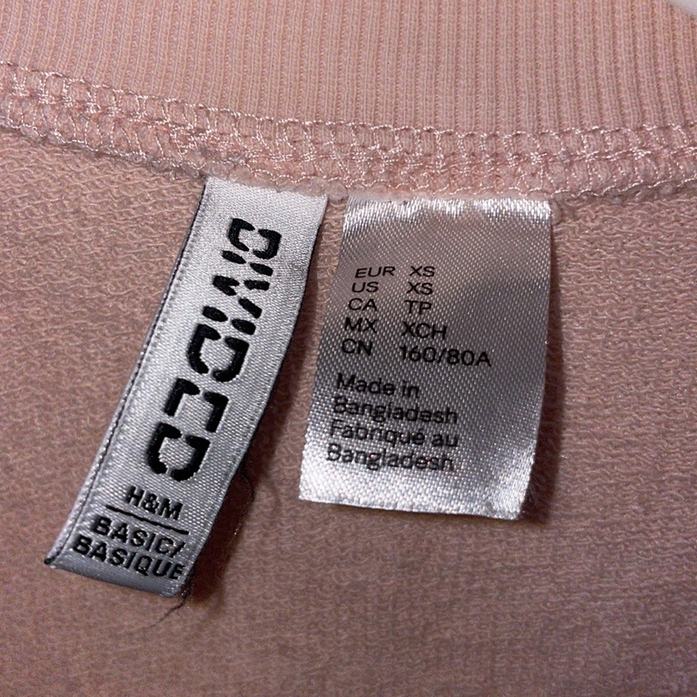 H&M Women’s Pink Sweater - Size: XS - Picture 3 of 3